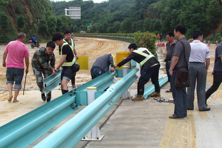 贵州公路波形护栏-河南庞景实业有限公司