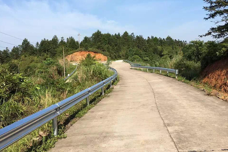南昌波形护栏-河南庞景实业有限公司
