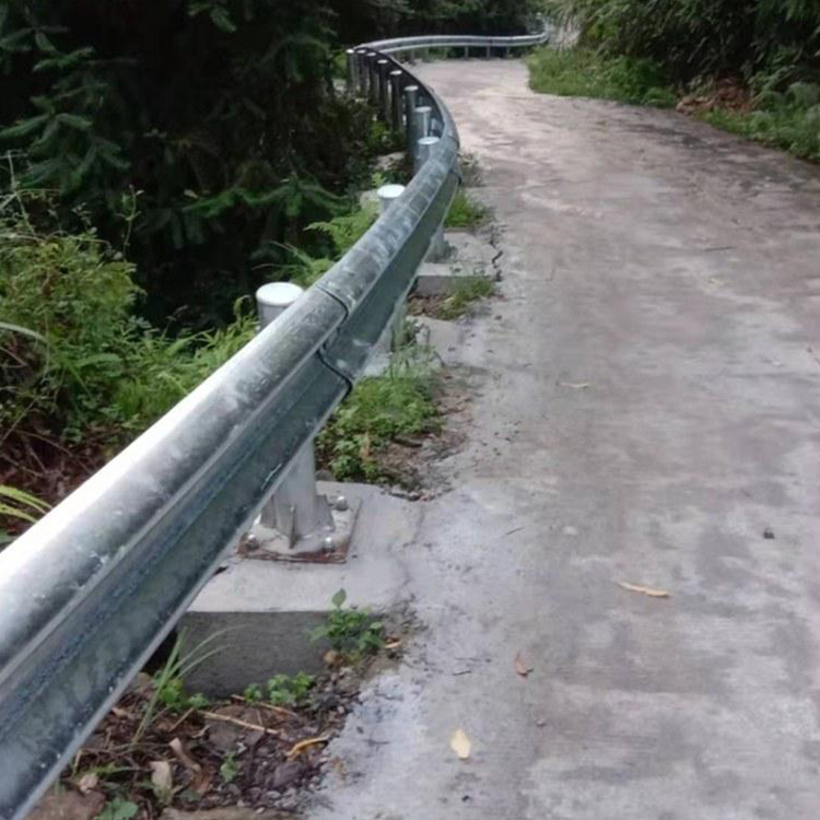 六安波形护栏-河南庞景实业有限公司