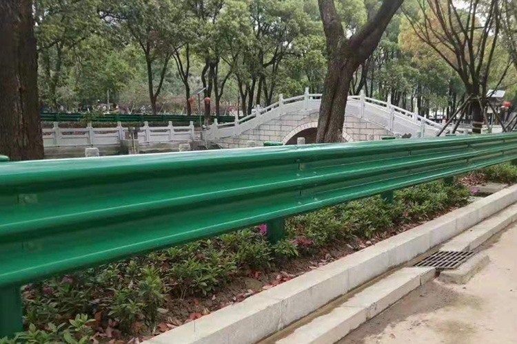 江西波形护栏板-河南庞景实业有限公司