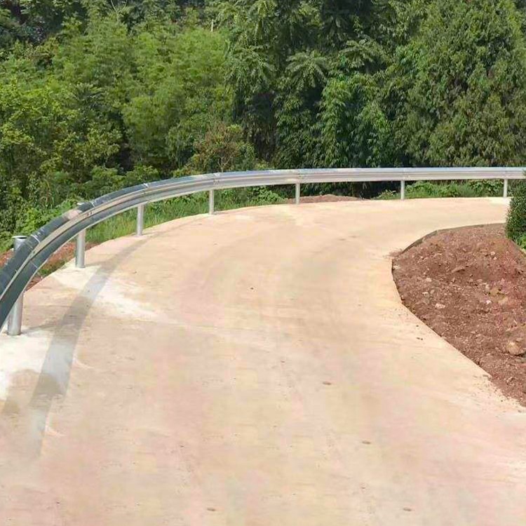 路面波形护栏-河南庞景实业有限公司