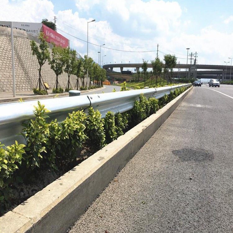 遵义波形护栏-河南庞景实业有限公司