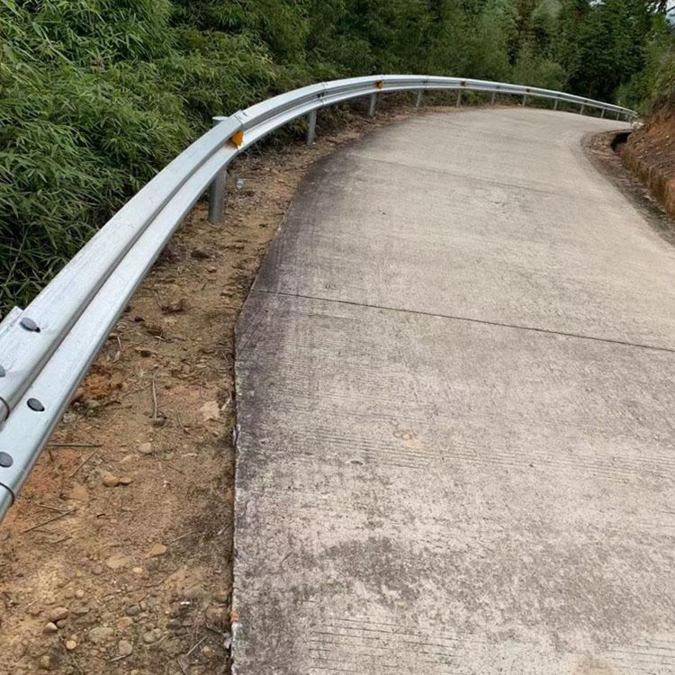 重庆波形护栏板-河南庞景实业有限公司