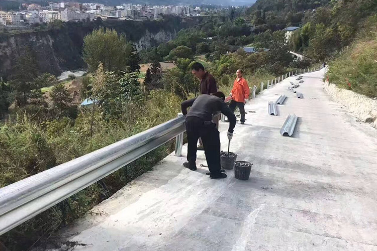 邯郸波形护栏-河南庞景实业有限公司