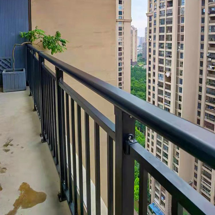 阳台护栏-河南庞景实业有限公司