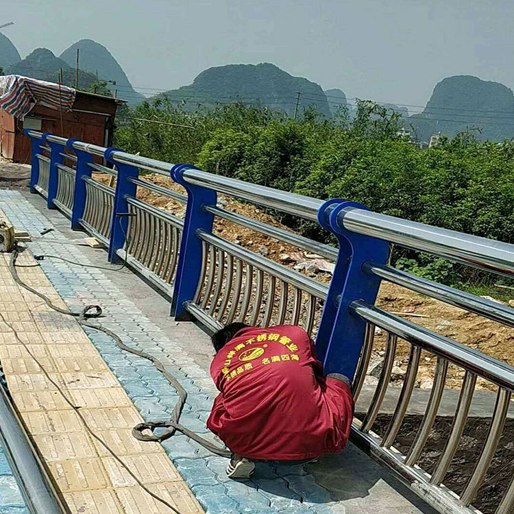 复合管护栏-河南庞景实业有限公司
