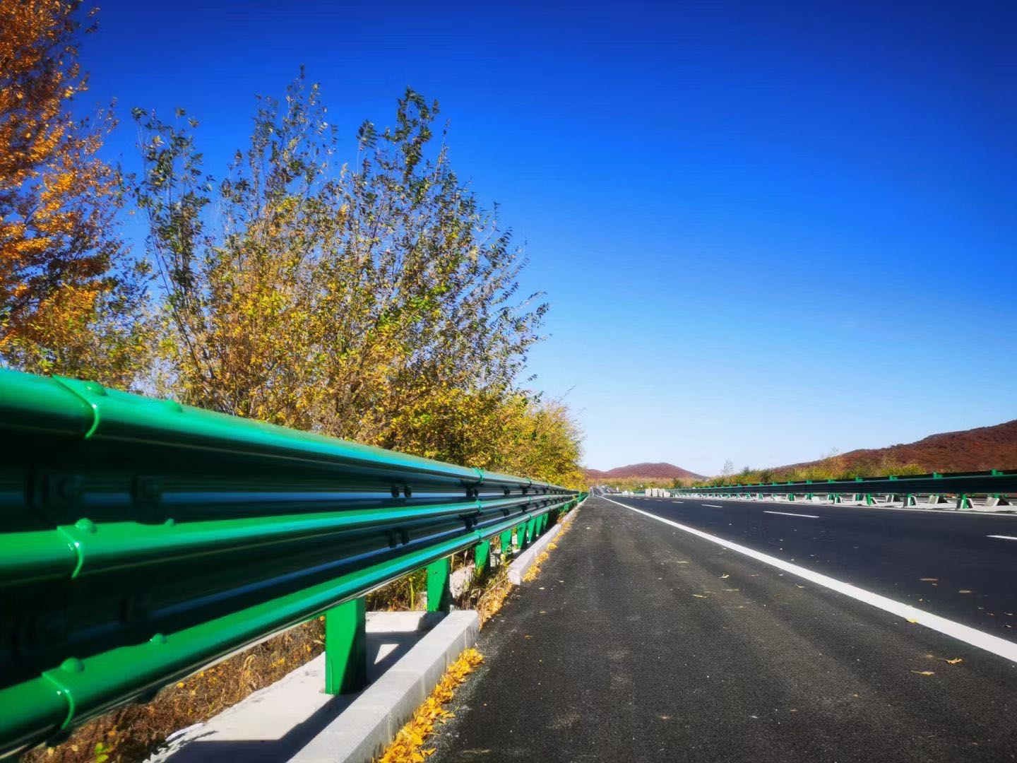 平谷波形护栏-河南庞景实业有限公司