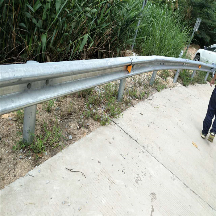 丰台公路波形护栏-河南庞景实业有限公司