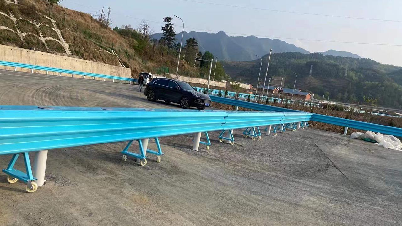SB级低变形组合式活动护栏-河南庞景实业有限公司